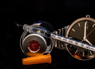 Czy Wyparzać butelkę dla noworodka po każdym karmieniu?